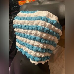 Bubble teal and white tube top